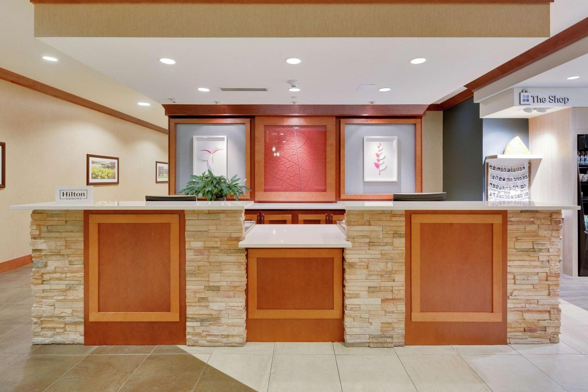Hilton Garden Inn Milwaukee Airport Luaran gambar