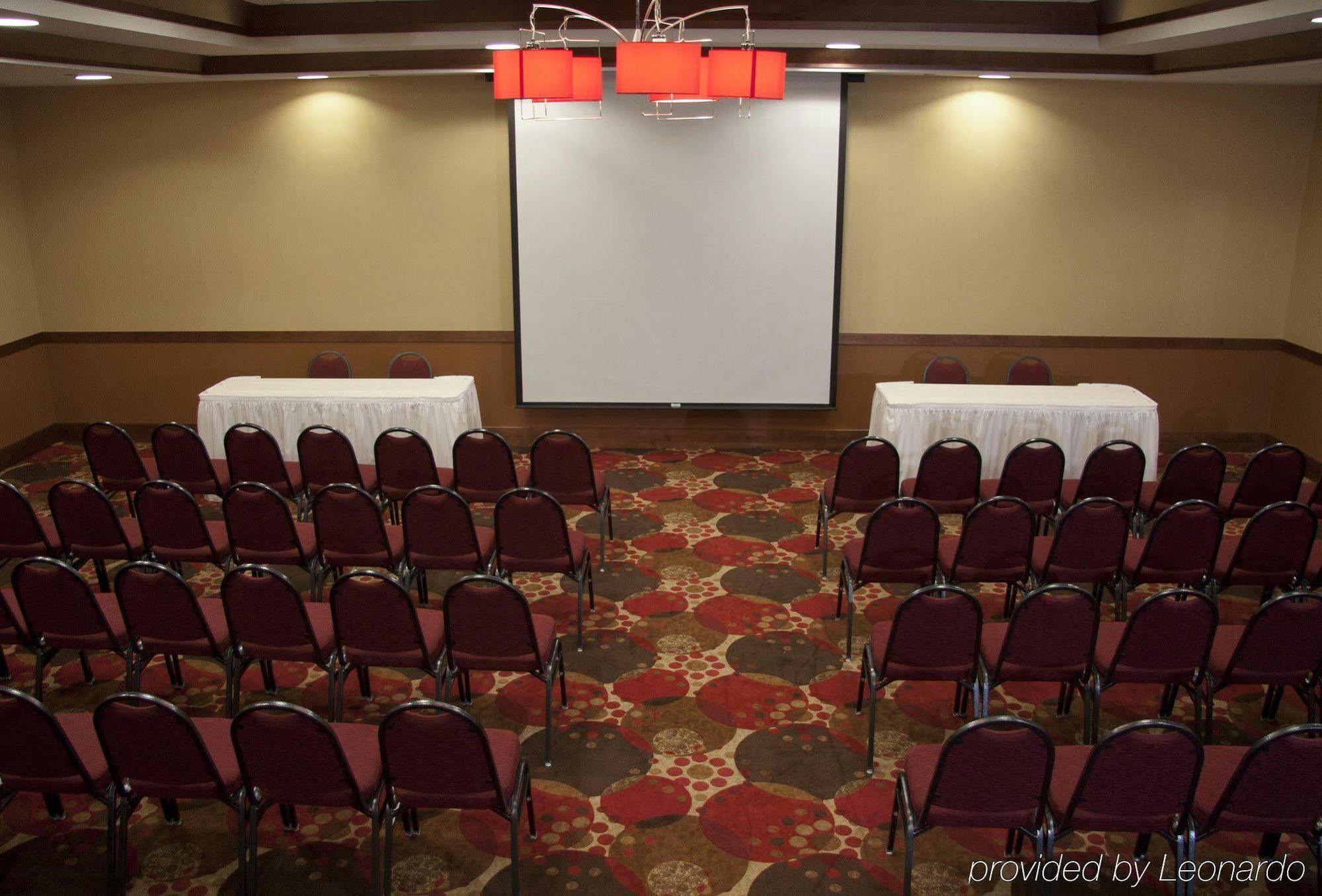 Hilton Garden Inn Milwaukee Airport Kemudahan gambar