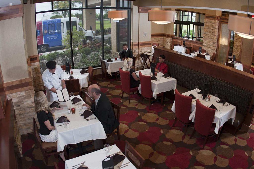 Hilton Garden Inn Milwaukee Airport Luaran gambar